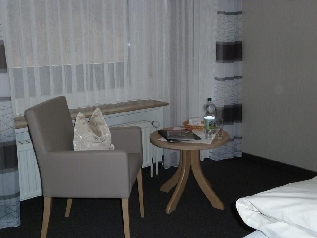 Pension Haus Waldfrieden, Meinecardplus Inklusive Willingen  Exteriör bild