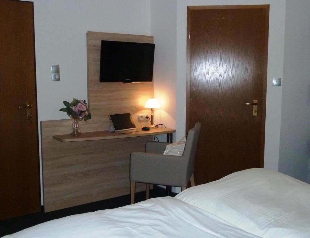Pension Haus Waldfrieden, Meinecardplus Inklusive Willingen  Exteriör bild
