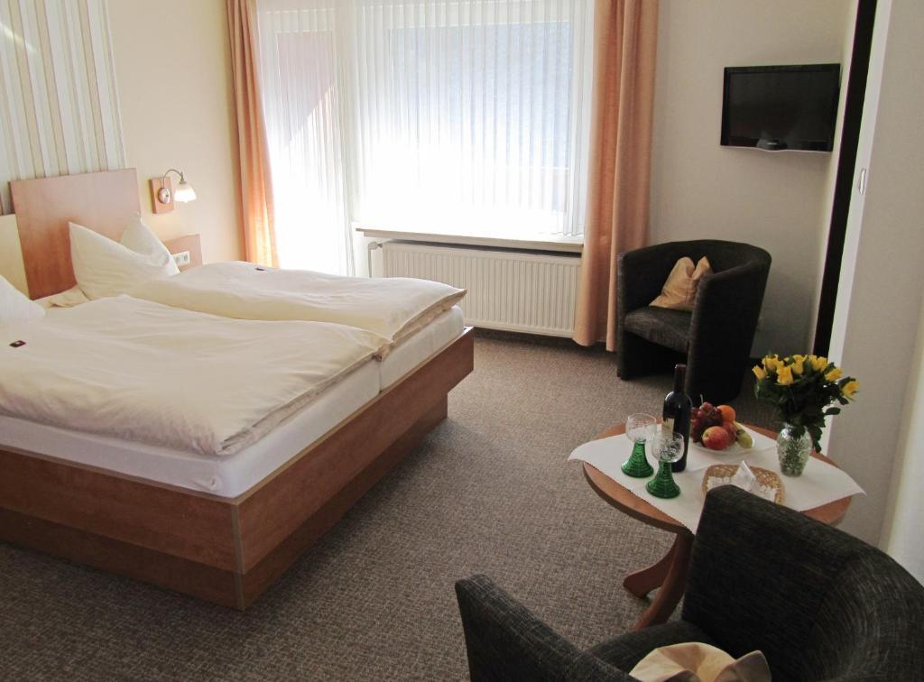 Pension Haus Waldfrieden, Meinecardplus Inklusive Willingen  Rum bild