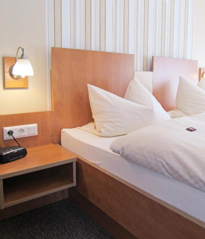 Pension Haus Waldfrieden, Meinecardplus Inklusive Willingen  Rum bild